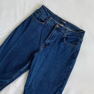 Fashion Nova mom jeans